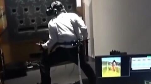 吃瓜情侣玩vr,吃瓜情侣的VR甜蜜体验