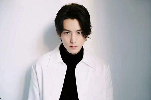 吃瓜女生王鹤棣,吃瓜女生心中的瓜田王子