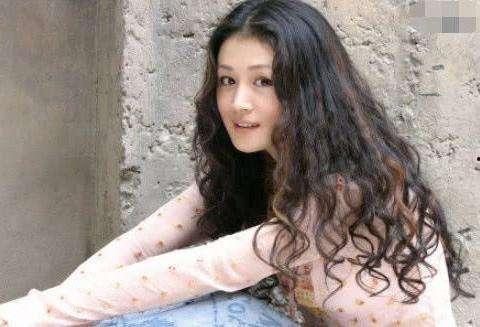 吃瓜少女谢大脚