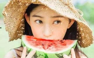 喜欢吃瓜的女人,揭秘爱吃瓜女性的独特魅力